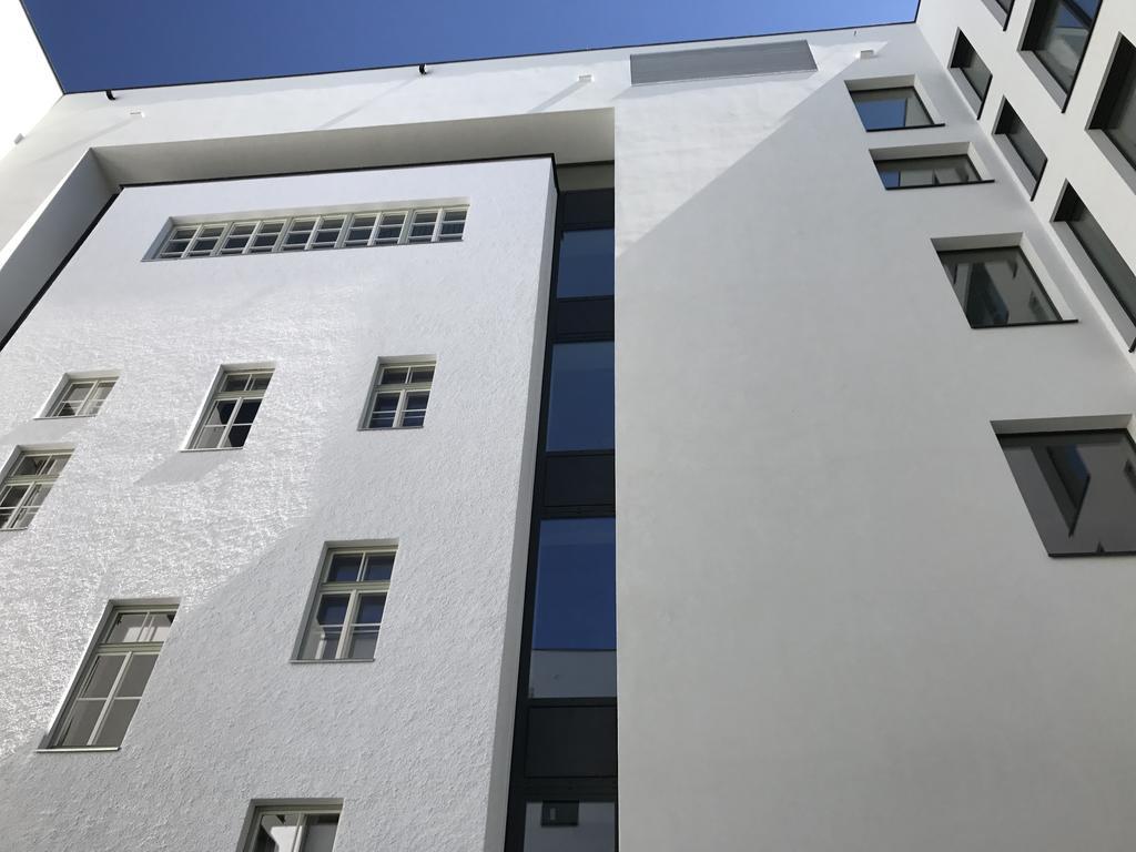 Leonardo Boutique Hotel Linz City Center Exterior photo
